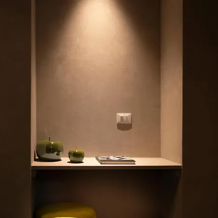 Reverse Art Couette-café