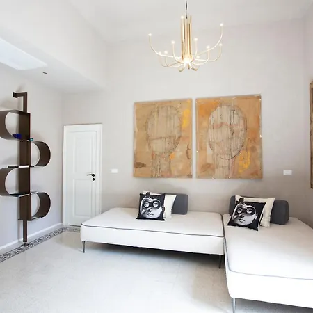 Reverse Art Bed & Breakfast Vasto