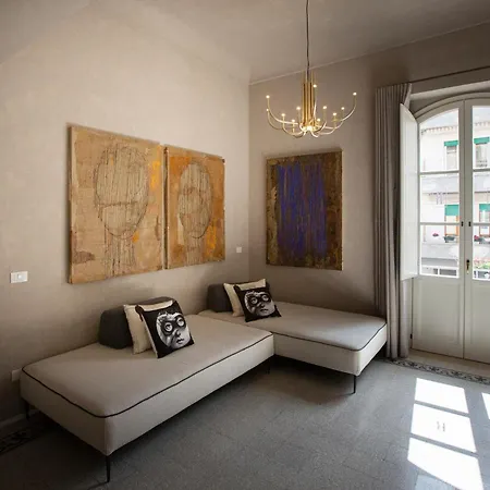 Reverse Art Bed & Breakfast Vasto